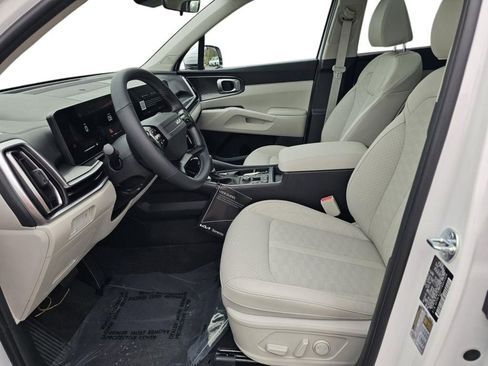 New 2026 Kia Sorento S FWD image 19