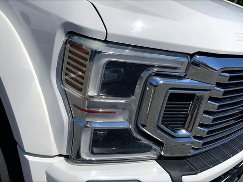 Used 2022 Ford F450 Platinum w/ FX4 Off-Road Package image 27