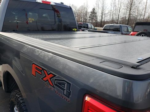 Used 2021 Ford F350 XLT w/ XLT Premium Package image 15