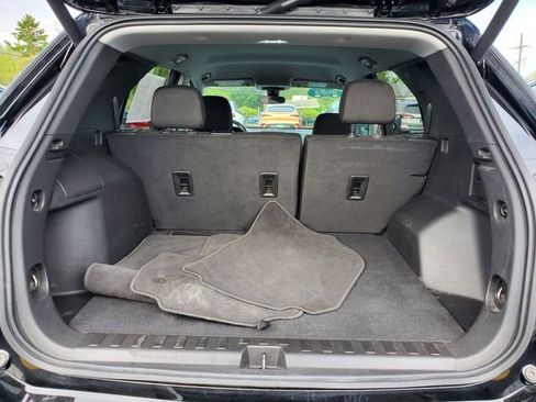 Certified 2023 Chevrolet Equinox LT FWD image 11