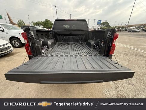 Used 2023 Chevrolet Silverado 1500 LT AWD/4WD image 32