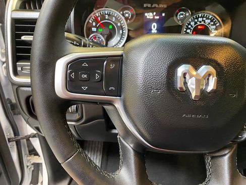 Used 2025 RAM 1500 Big Horn AWD/4WD image 33