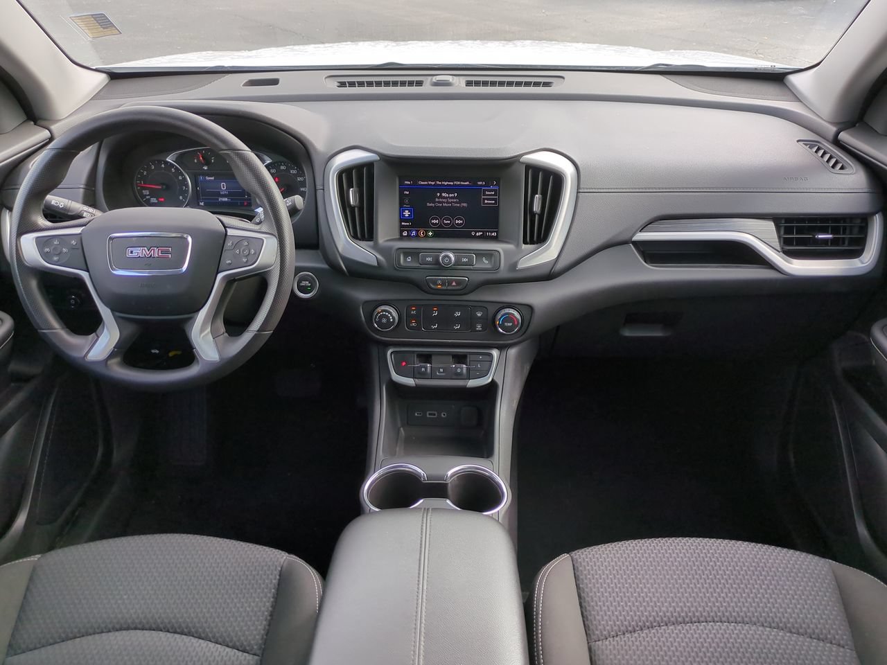 Used 2024 GMC Terrain SLE AWD/4WD image 15