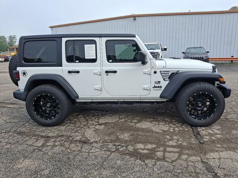 Used 2021 Jeep Wrangler Unlimited Sport AWD/4WD image 25