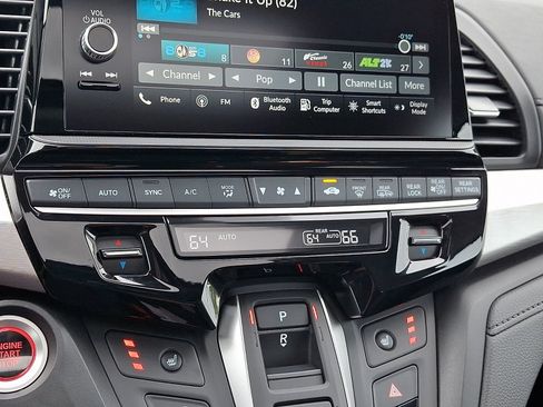 Used 2026 Honda Odyssey EX-L image 17