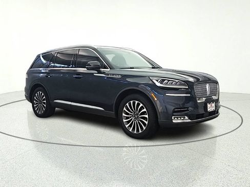 Used 2021 Lincoln Aviator Reserve w/ Elements Package Plus AWD/4WD image 9
