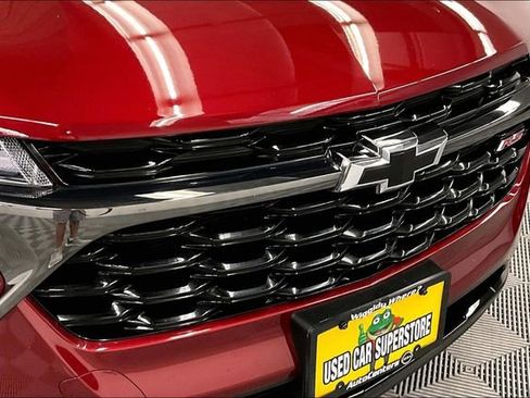 Used 2024 Chevrolet Trax RS w/ Sunroof Package image 32