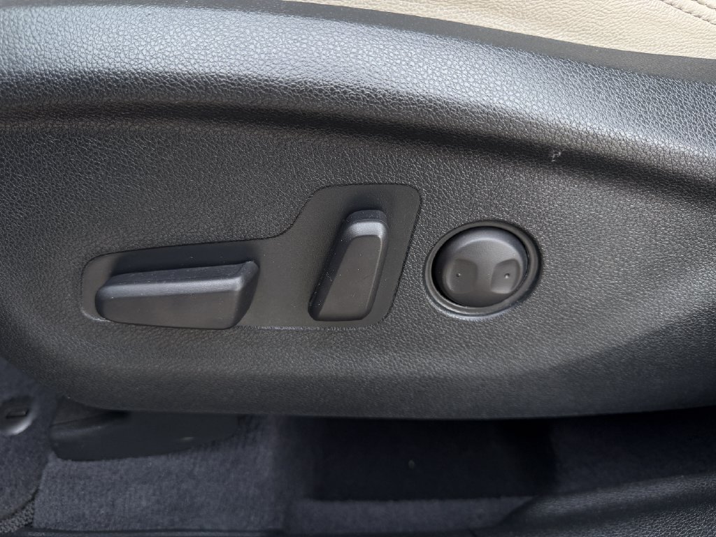 Used 2020 Kia Sorento EX FWD image 27