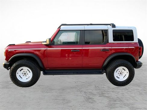 Used 2025 Ford Bronco Heritage Edition AWD/4WD image 5