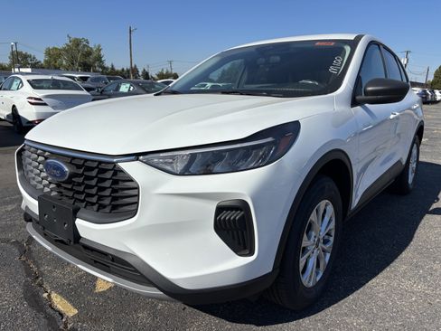 New 2026 Ford Escape Active w/ Tech Pack #1 AWD/4WD image 2