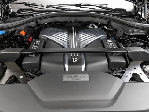 New 2027 Rolls-Royce Cullinan Black Badge AWD/4WD image 8