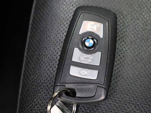 Used 2011 BMW 535i Sedan image 40