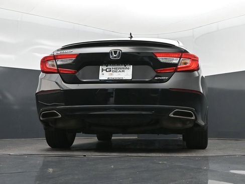 Used 2018 Honda Accord Sport image 42