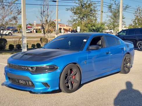 Used 2019 Dodge Charger SRT Hellcat w/ Harman/Kardon Audio Group image 3