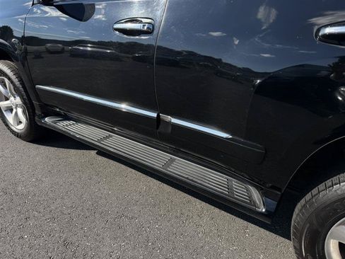Used 2015 Lexus GX 460 w/ Navigation Package AWD/4WD image 3