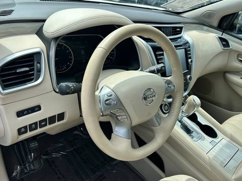 Used 2016 Nissan Murano Platinum w/ Platinum Technology Package FWD image 23