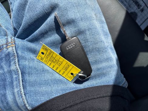 Used 2018 Audi Q3 2.0T Premium image 29