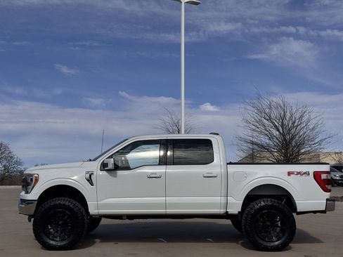 Used 2021 Ford F150 Lariat w/ FX4 Off-Road Package AWD/4WD image 3