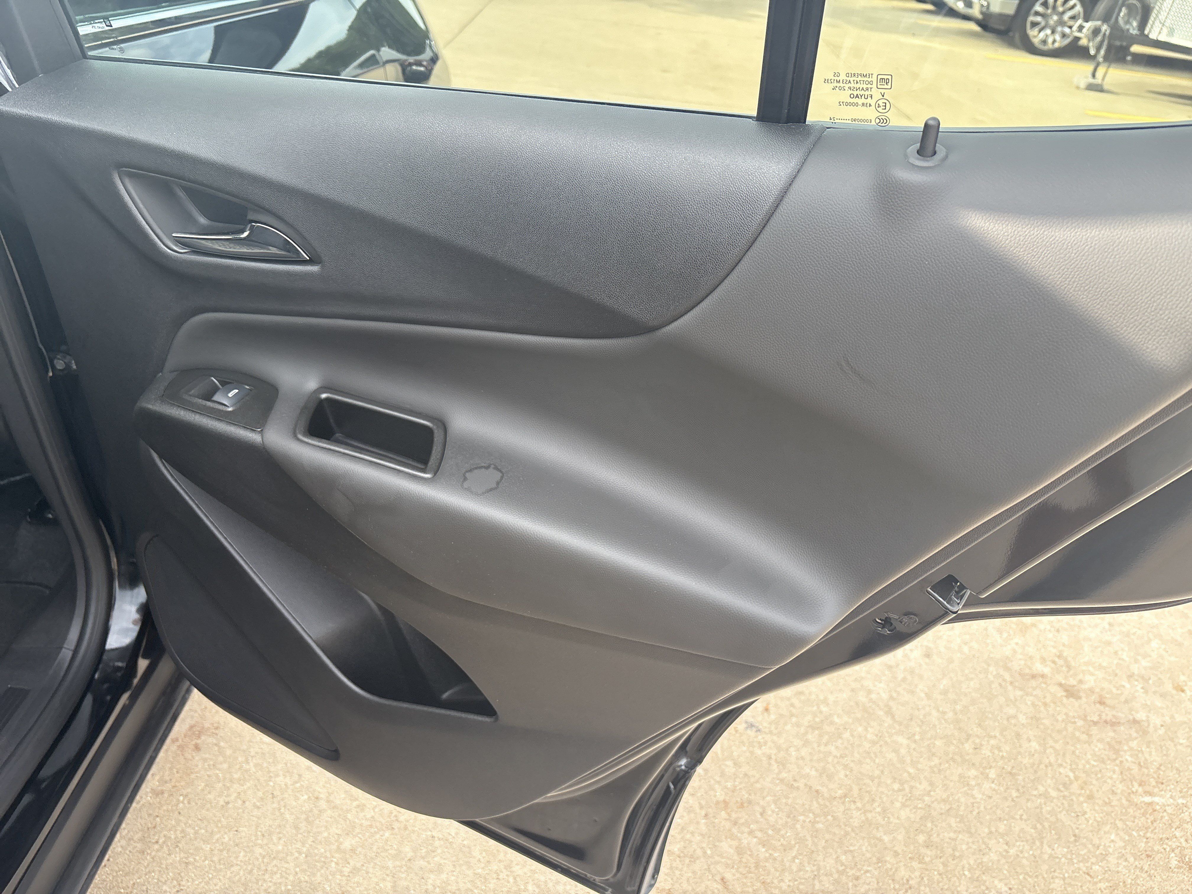 Used 2024 Chevrolet Equinox LT AWD/4WD image 18