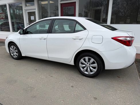 Used 2016 Toyota Corolla LE image 31