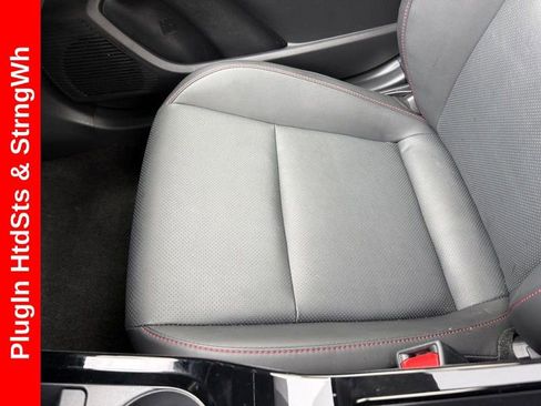 Used 2024 Toyota Prius Prime FWD image 27