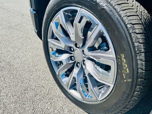 New 2026 GMC Sierra 1500 Denali w/ Denali Reserve Package image 32