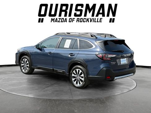 Used 2024 Subaru Outback Limited AWD/4WD image 4