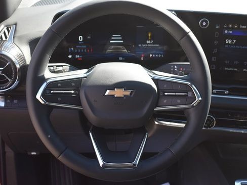 New 2026 Chevrolet Equinox LT image 19