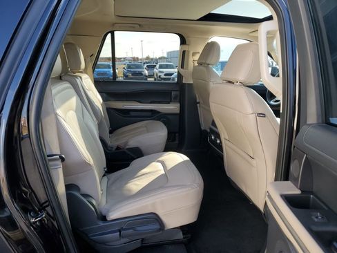 Used 2024 Ford Expedition Max Limited image 32