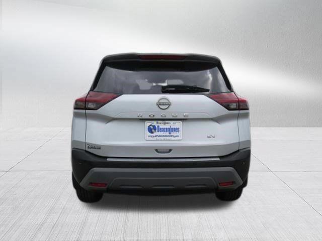 Used 2023 Nissan Rogue SV w/ SV Premium B Package FWD image 5
