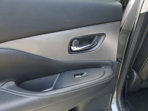 Used 2020 Nissan Murano SL w/ Cargo Package FWD image 13