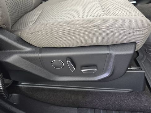 Used 2018 Ford F150 XLT w/ Equipment Group 302A Luxury RWD image 30