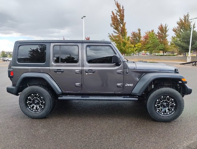 Used 2018 Jeep Wrangler Unlimited Sport AWD/4WD image 2