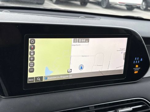 Used 2022 Hyundai Palisade SEL w/ Premium Package FWD image 8