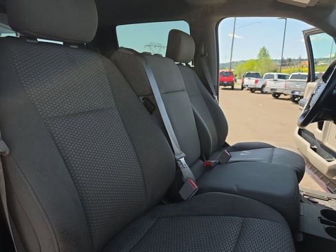Used 2018 Ford F150 XLT w/ Equipment Group 302A Luxury AWD/4WD image 21