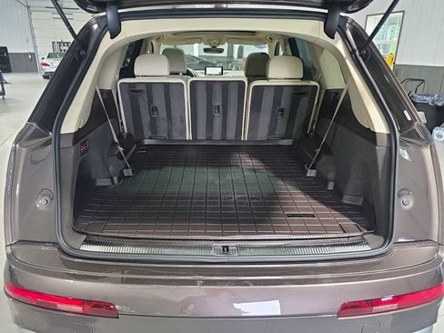 Used 2019 Audi Q7 2.0T Premium Plus AWD/4WD image 18