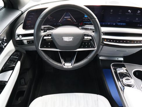 Certified 2024 Cadillac Lyriq Sport RWD image 14