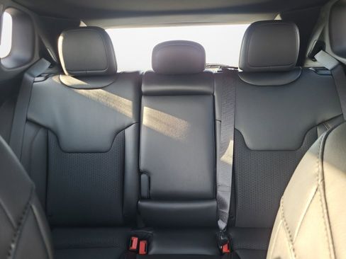 New 2026 Jeep Compass Trailhawk image 12