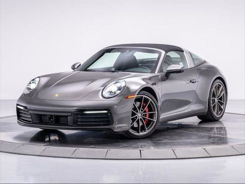 Used 2024 Porsche 911 Targa 4S w/ Premium Package image 11