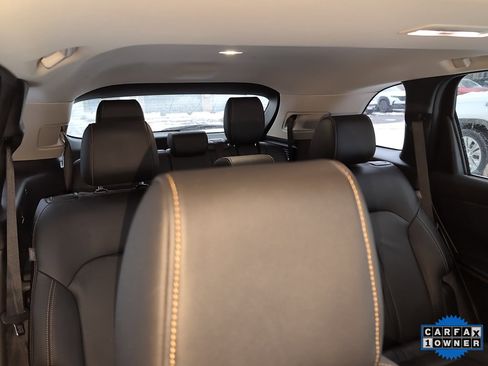 Certified 2024 MAZDA CX-90 3.3 Turbo w/ Preferred Plus image 9