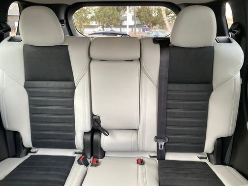 New 2026 Mitsubishi Outlander image 11