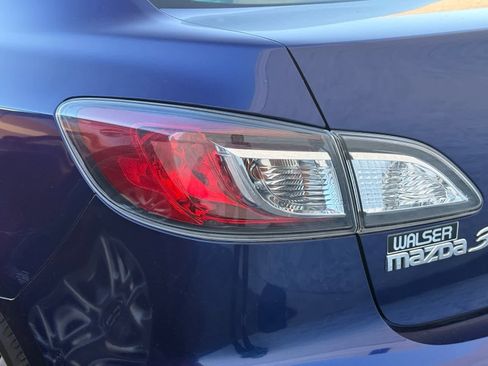 Used 2013 MAZDA MAZDA3 i Touring image 13