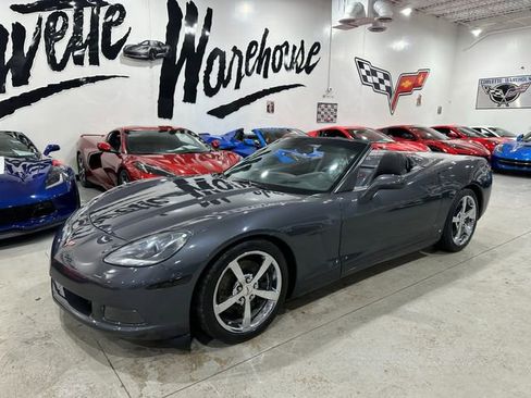 Used 2009 Chevrolet Corvette Convertible w/ Preferred Equipment Group image 24
