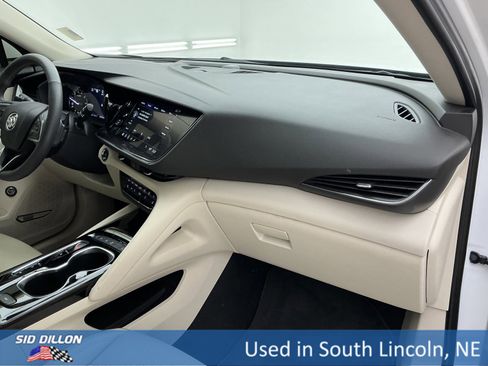 Used 2022 Buick Envision Essence w/ Technology Package I image 24