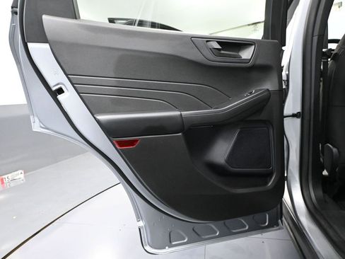 Used 2024 Ford Escape Active image 36