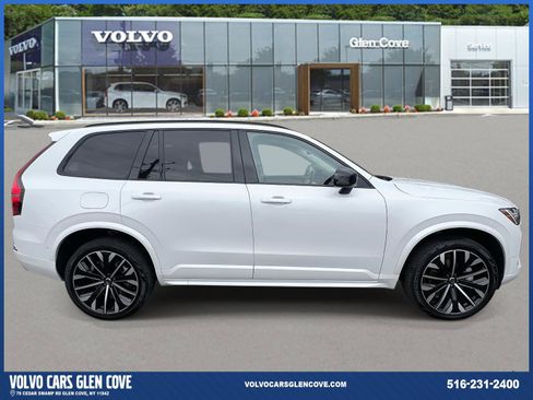 Used 2026 Volvo XC90 B6 Ultra w/ Protection Package image 3