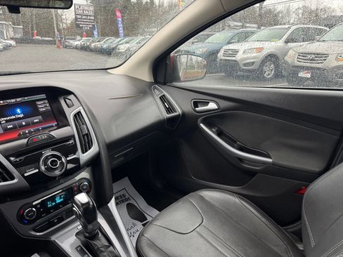 Used 2013 Ford Focus Titanium image 25