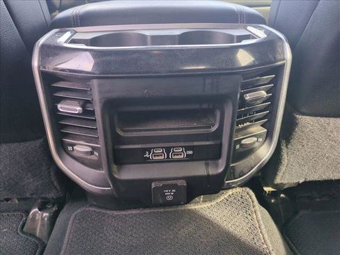 Used 2020 RAM 2500 Laramie w/ Night Edition AWD/4WD image 16