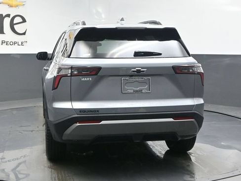 New 2026 Chevrolet Equinox LT w/ Midnight Edition FWD image 13