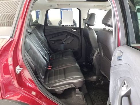 Used 2017 Ford Escape Titanium w/ Equipment Group 301A AWD/4WD image 16